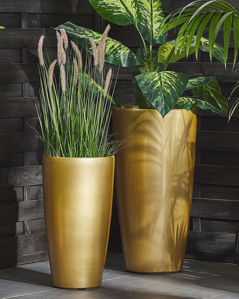 Beliani Gėlių vazonai TSERIA 32 cm auksinės spalvos