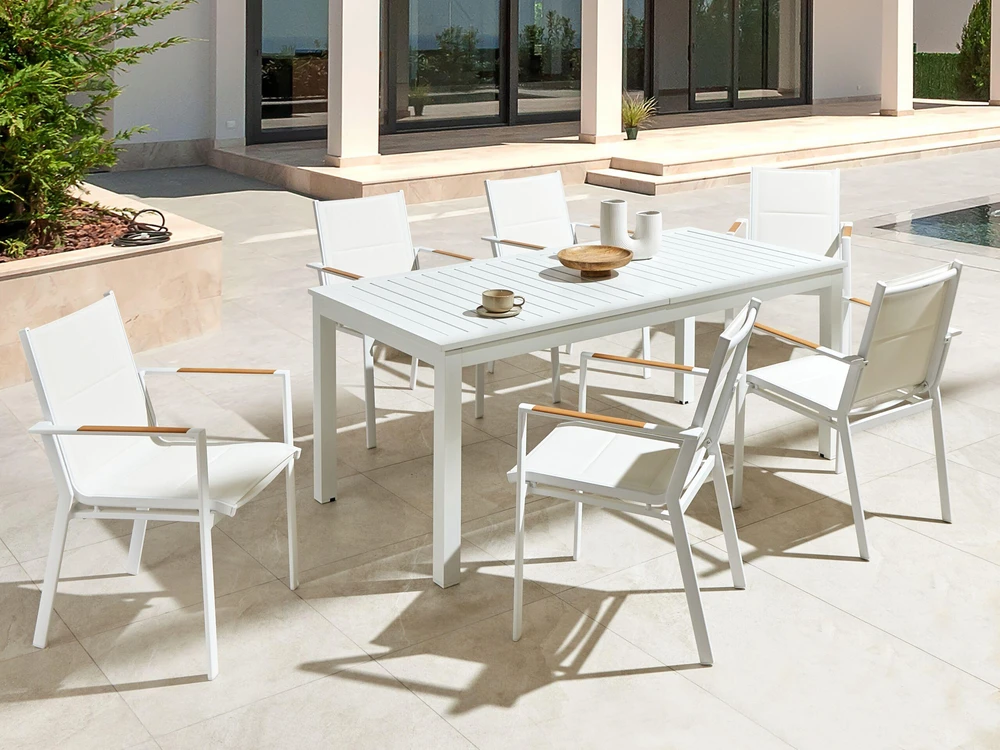 Beliani Išskleidžiamas sodo stalas SKALOMA 180/240 cm 90 cm metalinis baltas