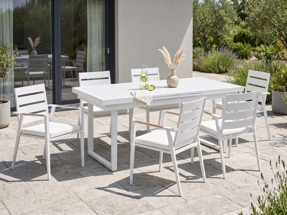 Beliani Išskleidžiamas sodo stalas VALCANETTO 180/240 cm 90 cm metalinis baltas
