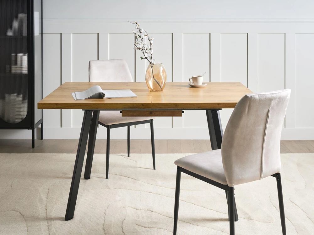 Beliani Išskleidžiamas valgomojo stalas HARLOW, rudas, 140/180 × 90 cm