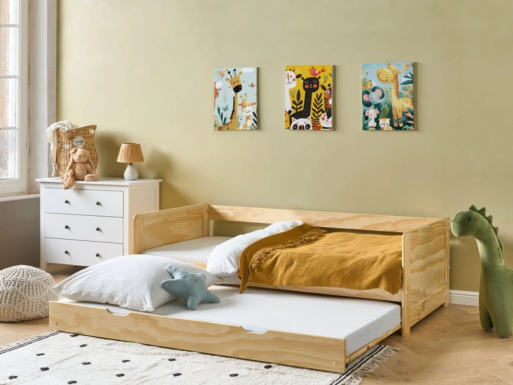 Beliani Ištraukiama lova iš pušies medienos GRAVELINES 90 x 200 cm šviesiai ruda