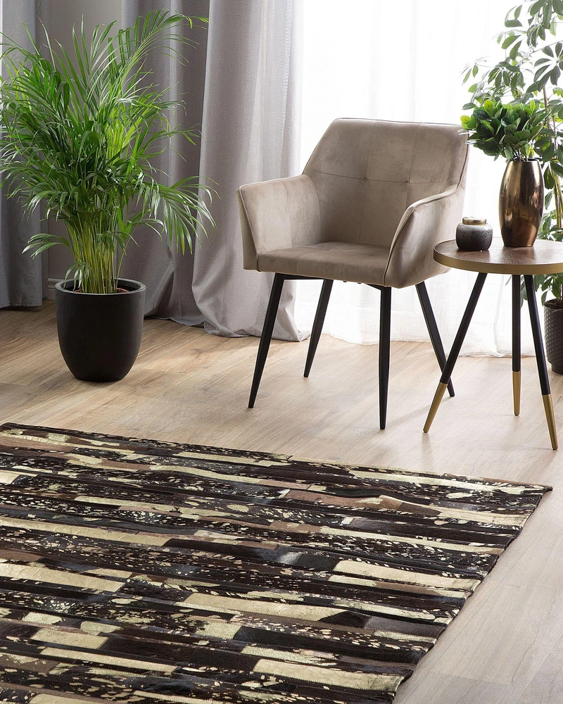 Beliani Kilimas ARTVIN rudas 160 x 230 cm natūrali oda