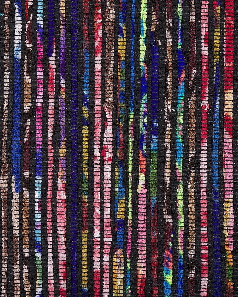 Beliani Kilimas BARTIN juodas 160 x 230 cm