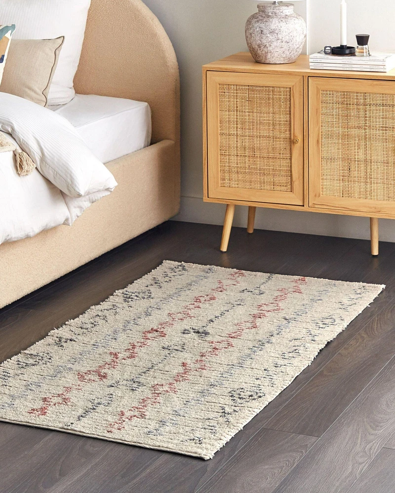 Beliani Kilimas DISPUR smėlio spalvos 80 x 150 cm medvilninis
