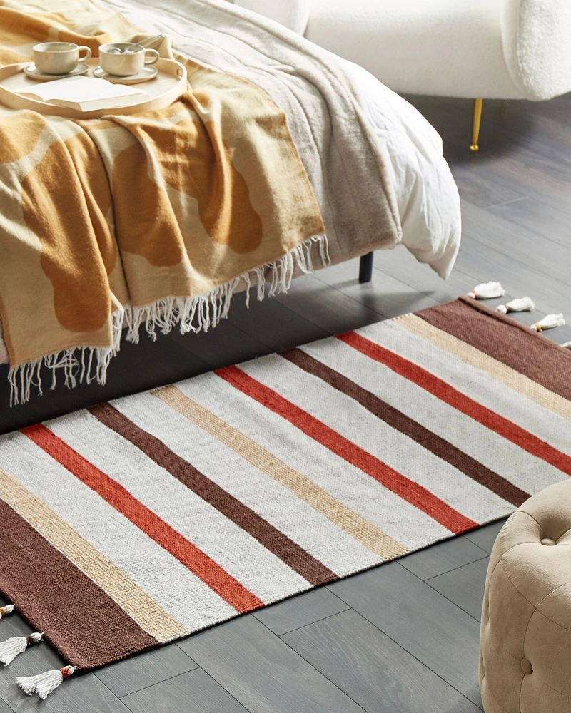 Beliani Kilimas HISARLI rudo spalvos 80 x 150 cm medvilninis
