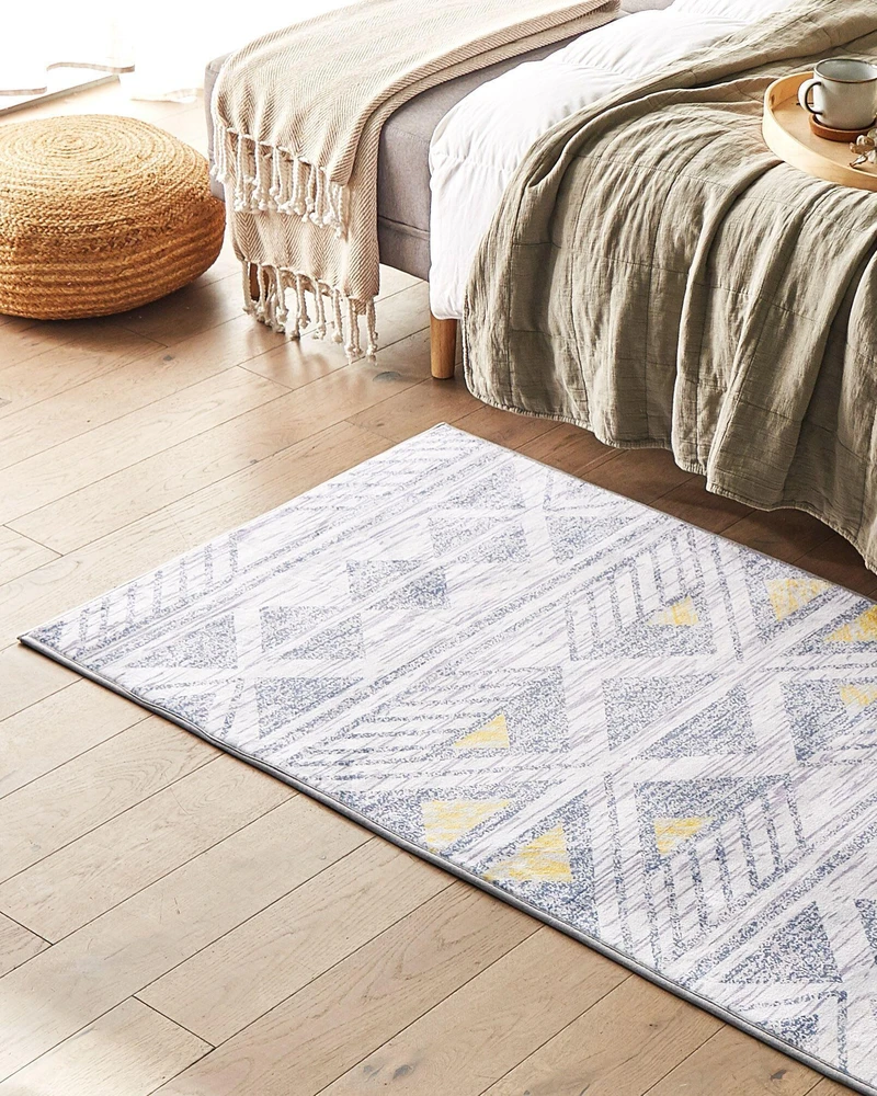 Beliani Kilimas KARGI pilkas 80 x 150 cm