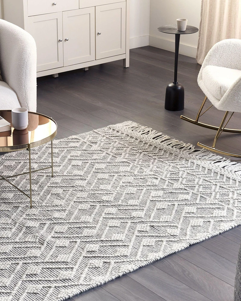 Beliani Kilimas KAVAK juodas 160 x 230 cm vilnonis
