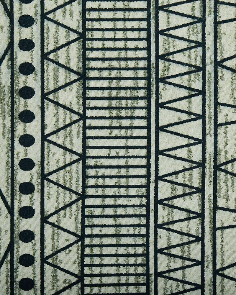 Beliani Kilimas KEBAN juodas 160 x 230 cm