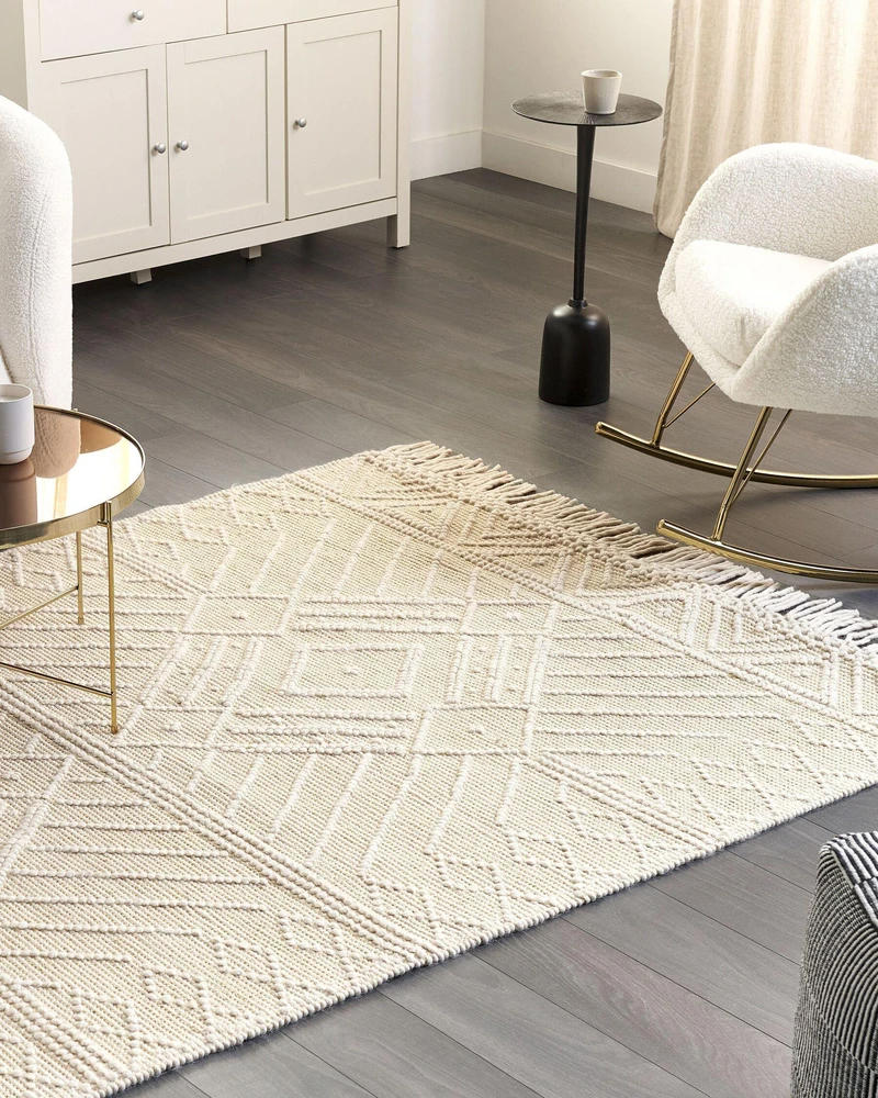 Beliani Kilimas MAVIKENT smėlio spalvos 160 x 230 cm vilnonis