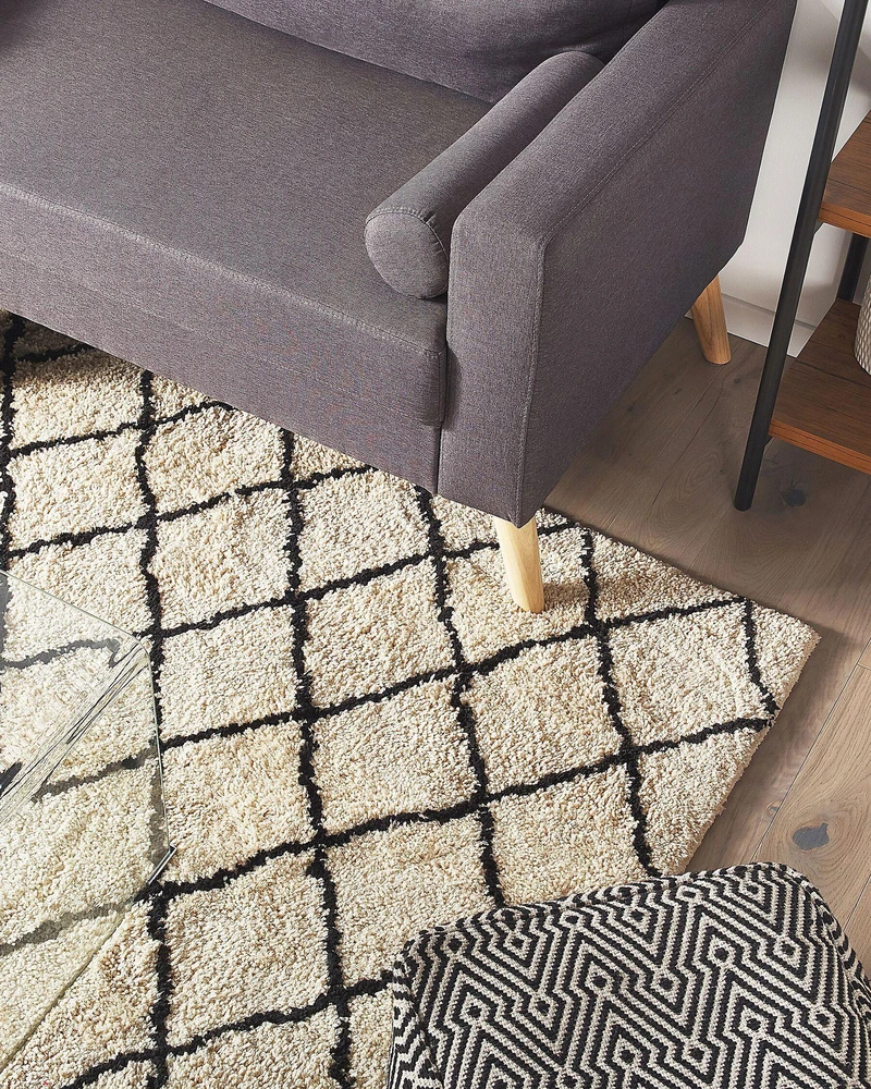 Beliani Kilimas MIDYAT smėlio spalvos 200 x 200 cm