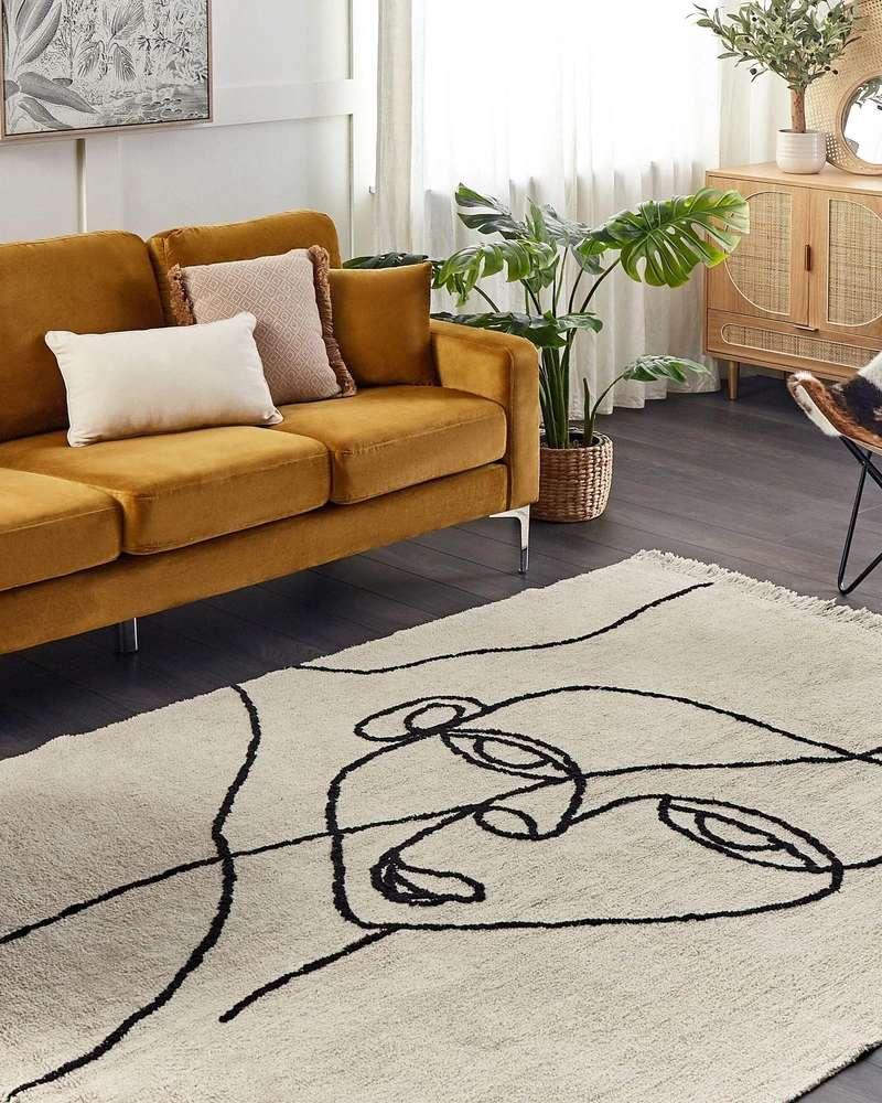 Beliani Kilimas NURU šviesiai smėlio spalvos 140 x 200 cm medvilninis