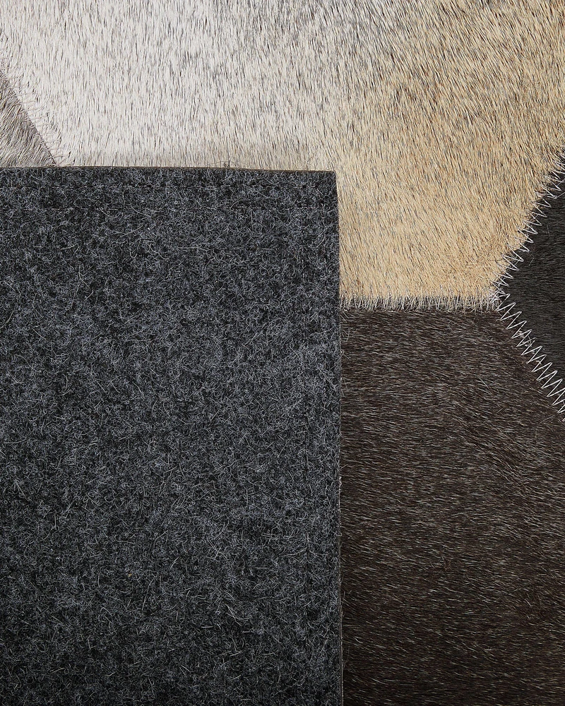 Beliani Kilimas SASON beige 160 x 230 cm natūrali oda