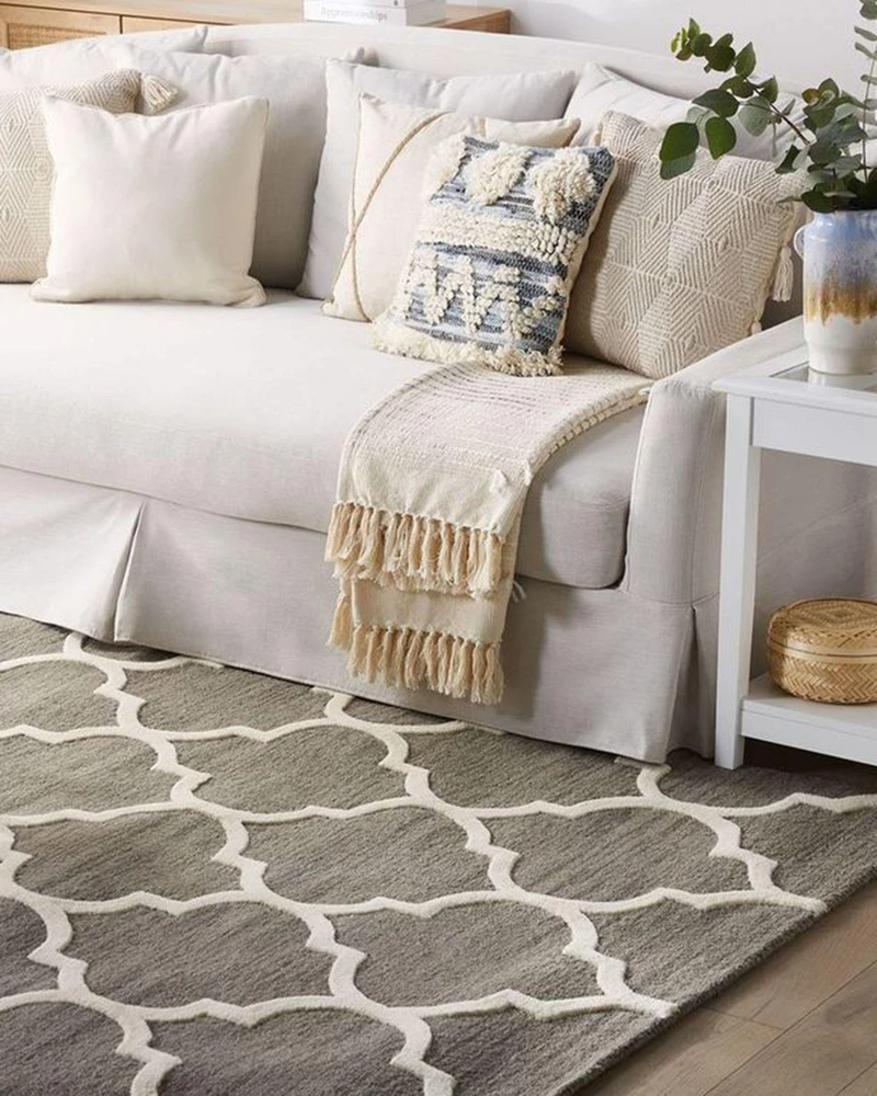 Beliani Kilimas YALOVA pilkas 140 x 200 cm vilnonis