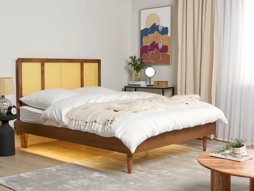 Beliani LED lova iš rotango AURAY 160 x 200 cm ruda