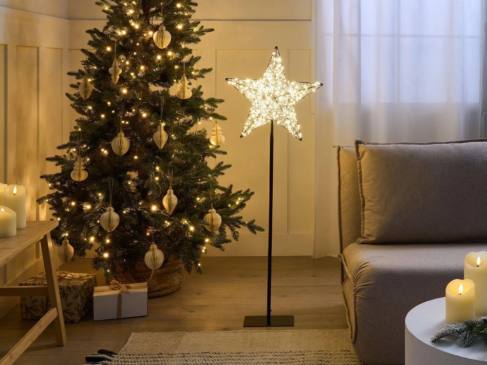 Beliani LED sodo dekoracija SANNAN žvaigždė 110 cm juoda