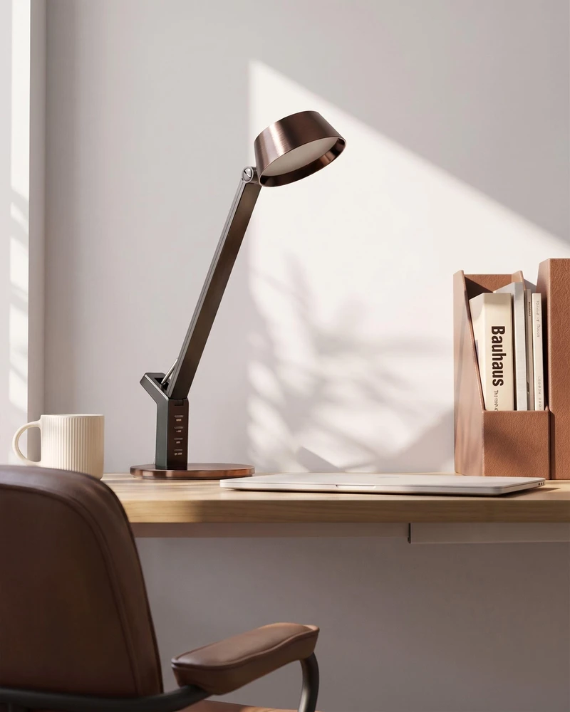 Beliani LED stalinė lempa CHAMAELEON su USB jungtimi, metalinė, žalvario spalvos