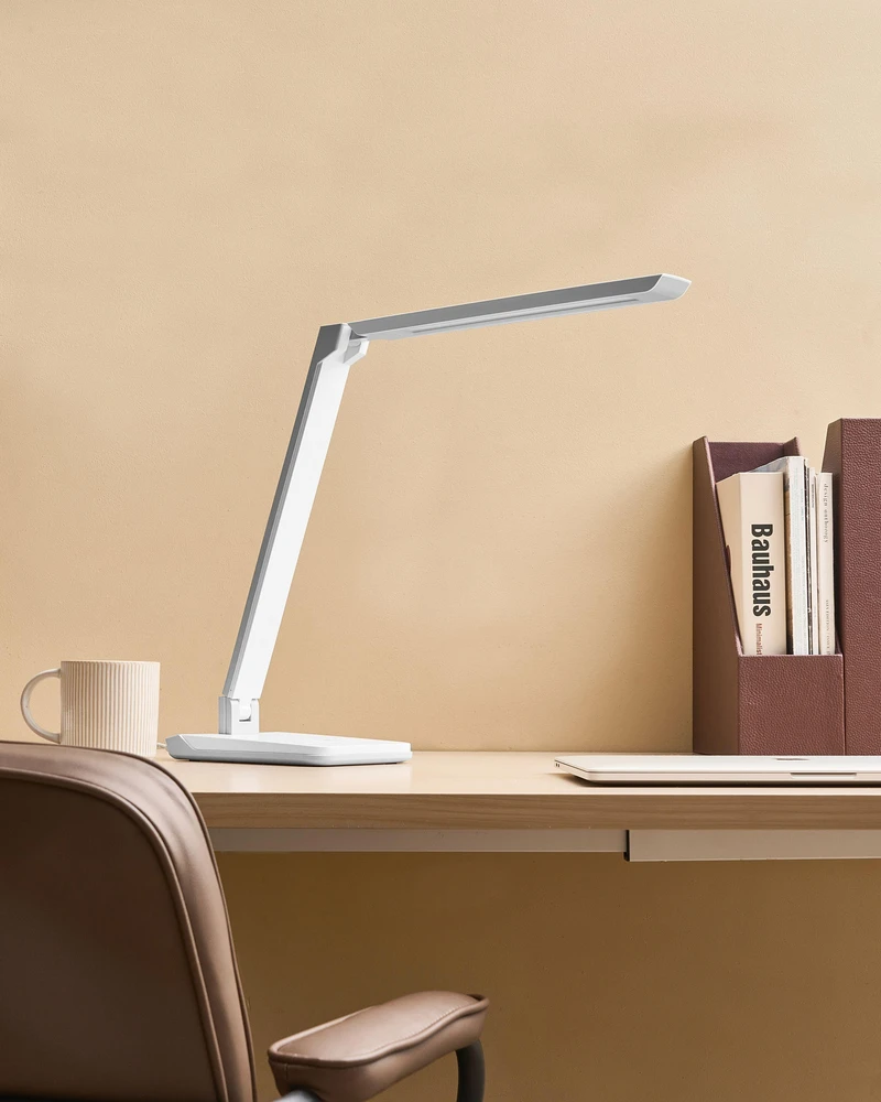 Beliani LED stalo lempa PICTOR su reguliatoriumi, balta