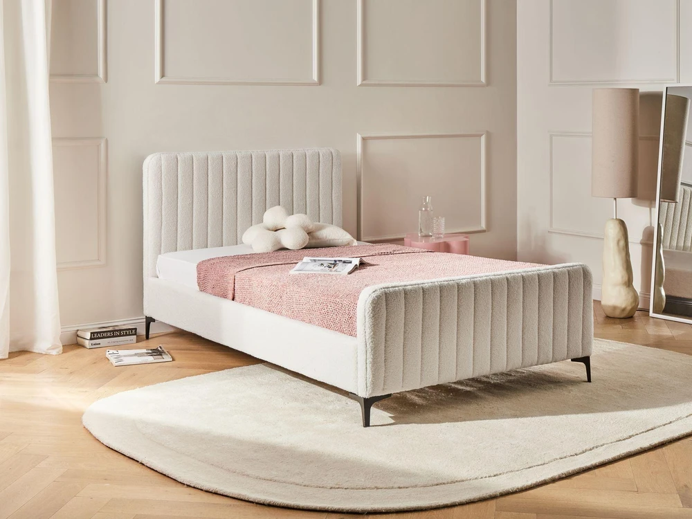 Beliani Lova Boucle LUNAN 120 x 200 cm, balta
