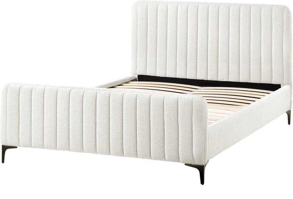 Beliani Lova Boucle LUNAN 140 x 200 cm, balta