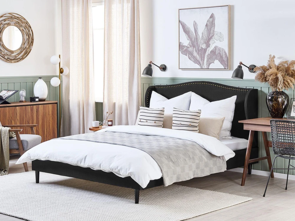 Beliani Lova COLMAR 180 x 200 cm Juoda