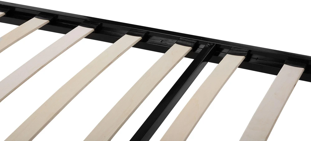 Beliani Metalinė lova CUSSET 140 × 200 cm, juoda