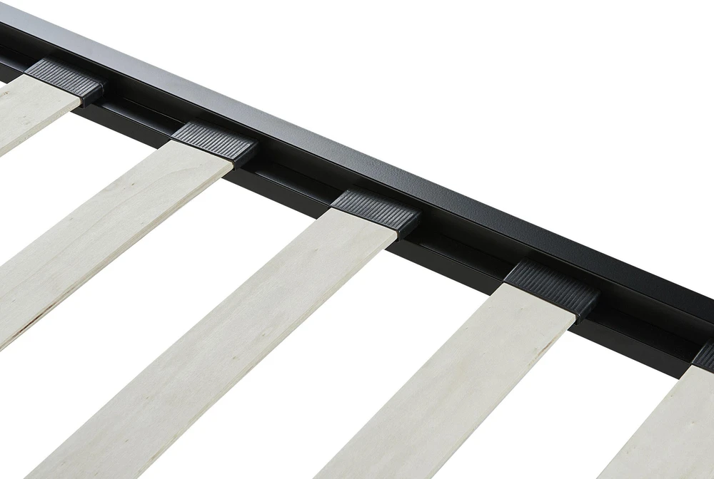 Beliani Metalinė lova CUSSET, 180 x 200 cm, juoda