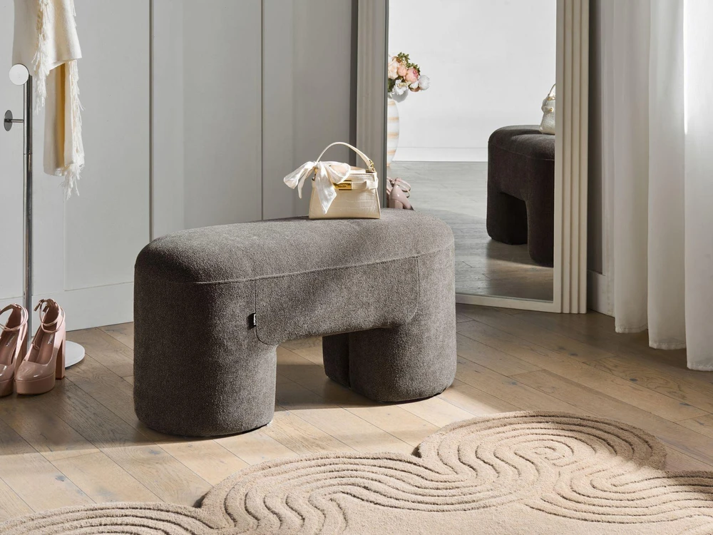 Beliani Minkštasuolis DECORAH Boucle Rudas