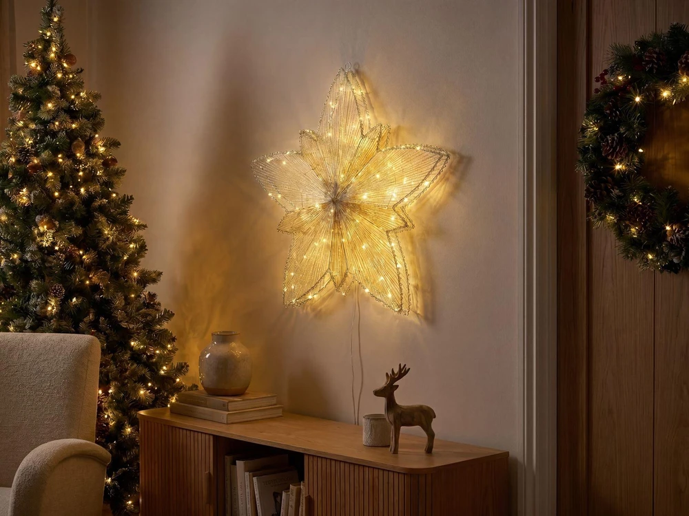 Beliani Pakabinama LED sodo dekoracija HOFSOS Žvaigždė 50 cm sidabrinė
