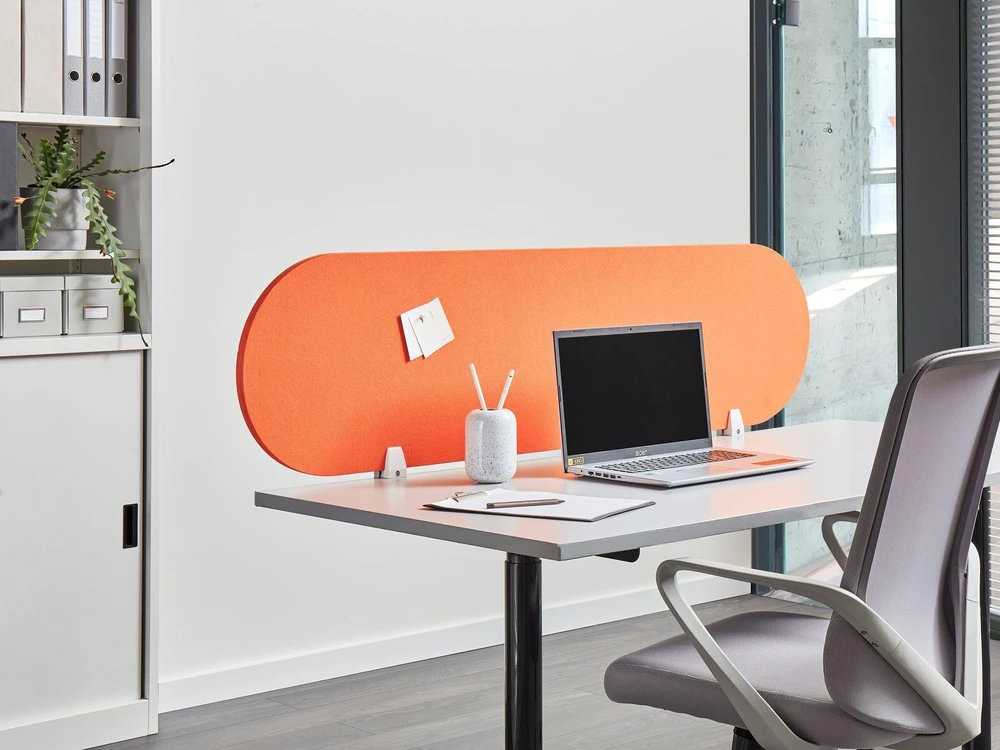 Beliani Rašomojo stalo pertvara SPARKY 160 x 40 cm, oranžinė