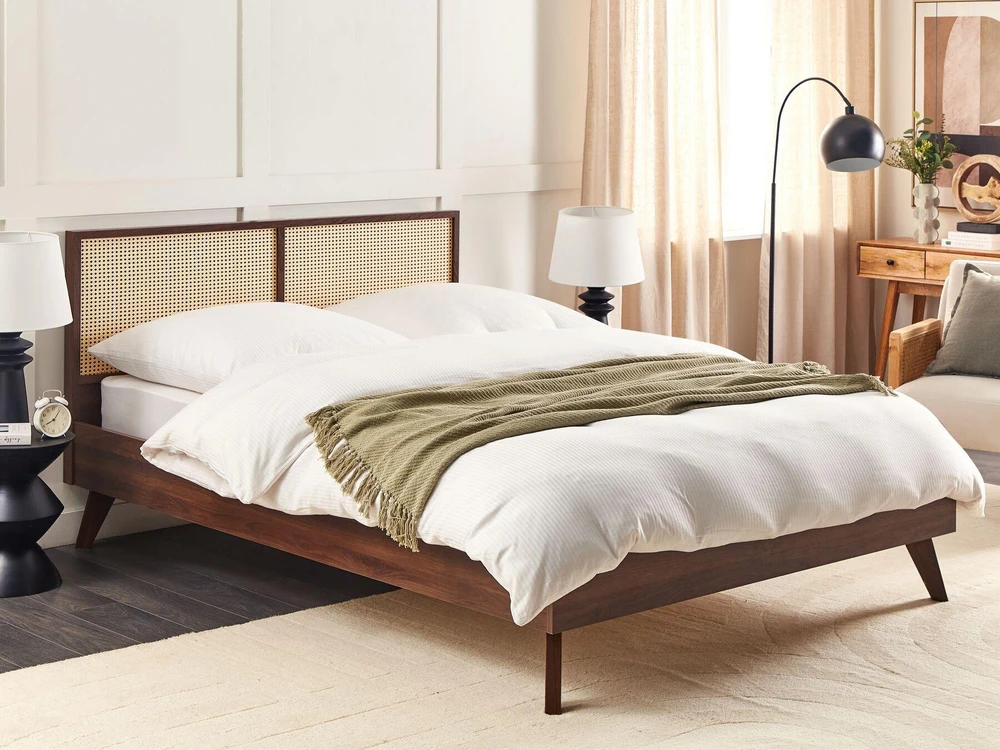 Beliani Rotango lova MONPAZIER 180 x 200 cm tamsiai ruda