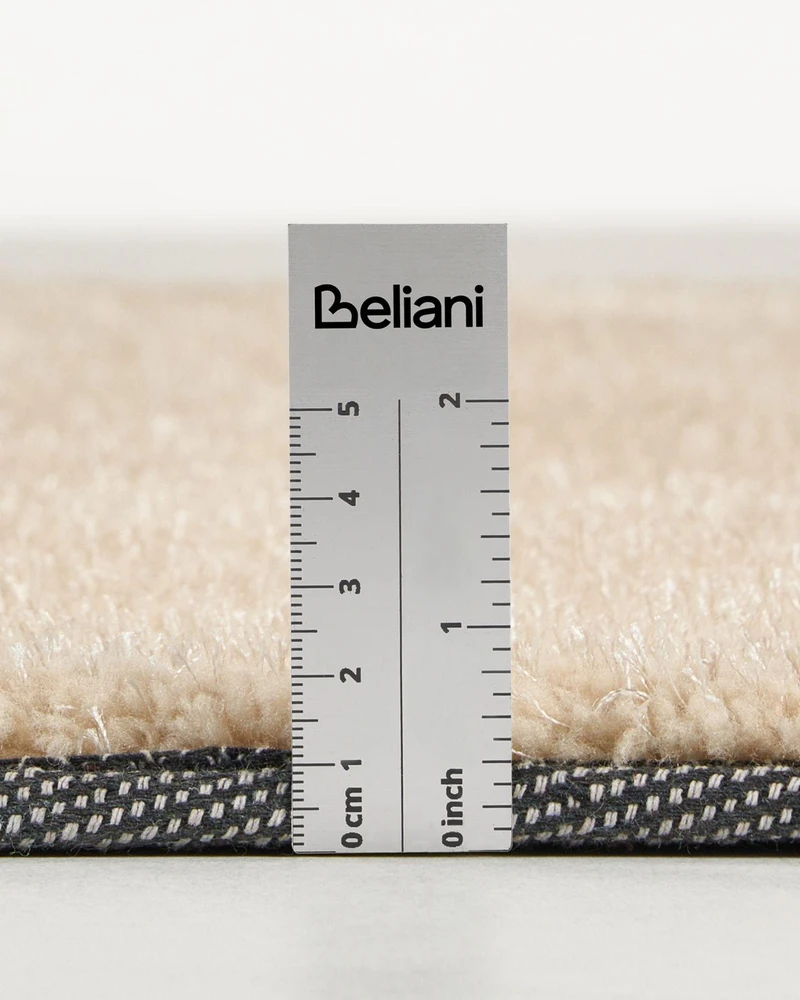 Beliani Shaggy kilimas DEMRE smėlio spalvos 160 x 230 cm
