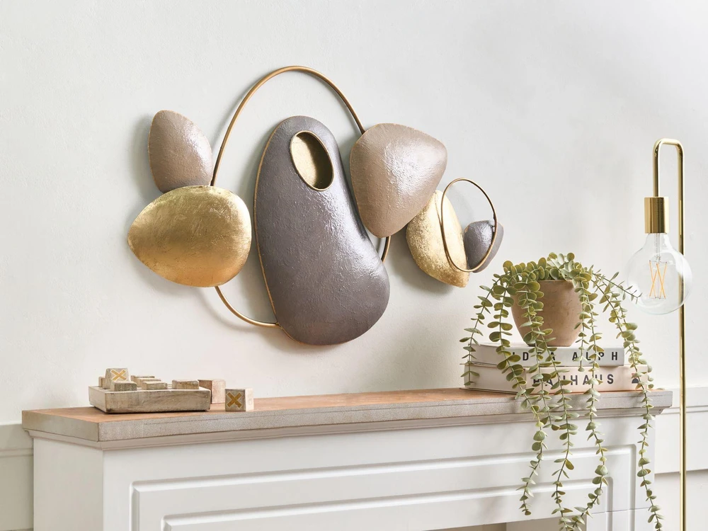 Beliani Sieninis dekoras CLANE Metal 46 cm auksinis