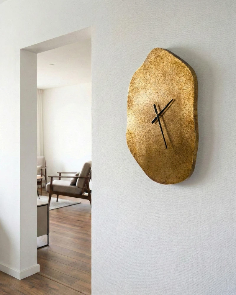 Beliani Sieninis laikrodis GANGES 50 cm metalinis, žalvario spalvos