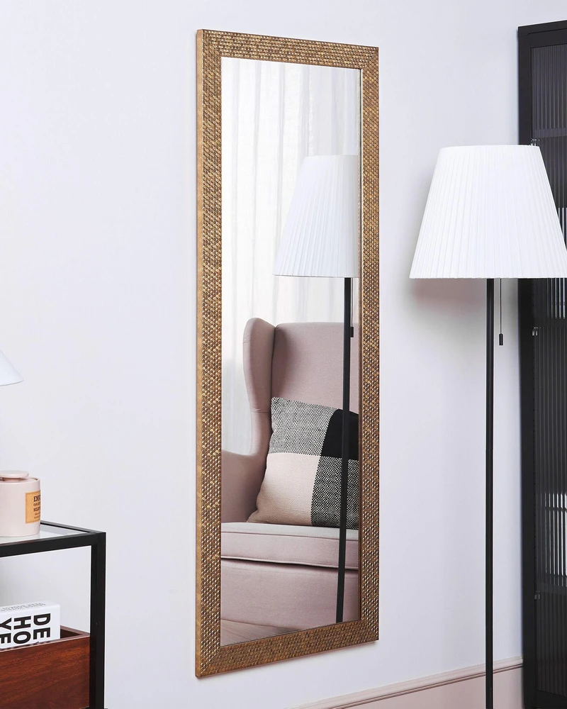 Beliani Sieninis veidrodis AJACCIO 50x130 cm žalvario spalvos