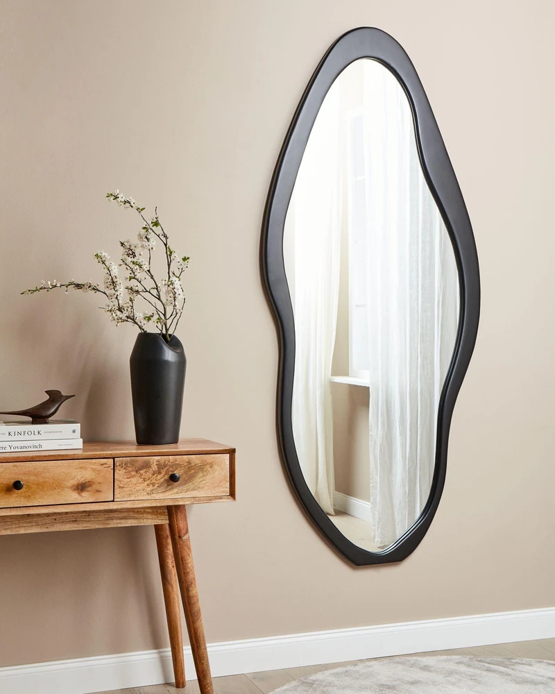 Beliani Sieninis veidrodis BLET 80 cm 180 cm Paulownijos mediena Juodas
