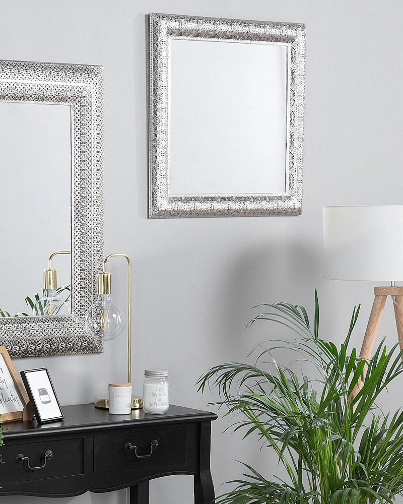 Beliani Sieninis veidrodis CAVAN 65 cm x 65 cm metalinis sidabrinis