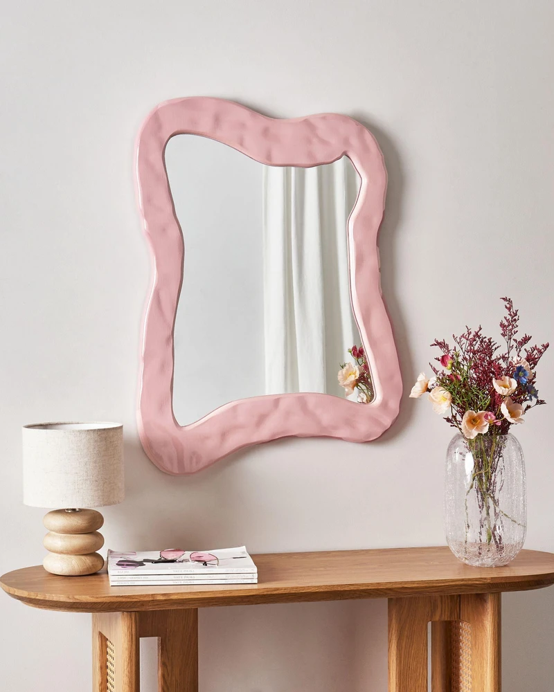 Beliani Sieninis veidrodis PENCRAN 60 cm 80 cm Rožinis
