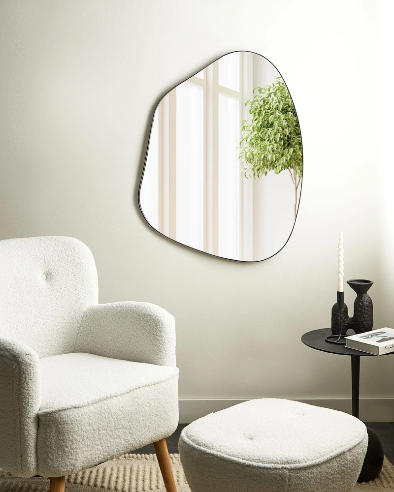 Beliani Sieninis veidrodis PUTEAUX 70 cm 92 cm metalinis juodas