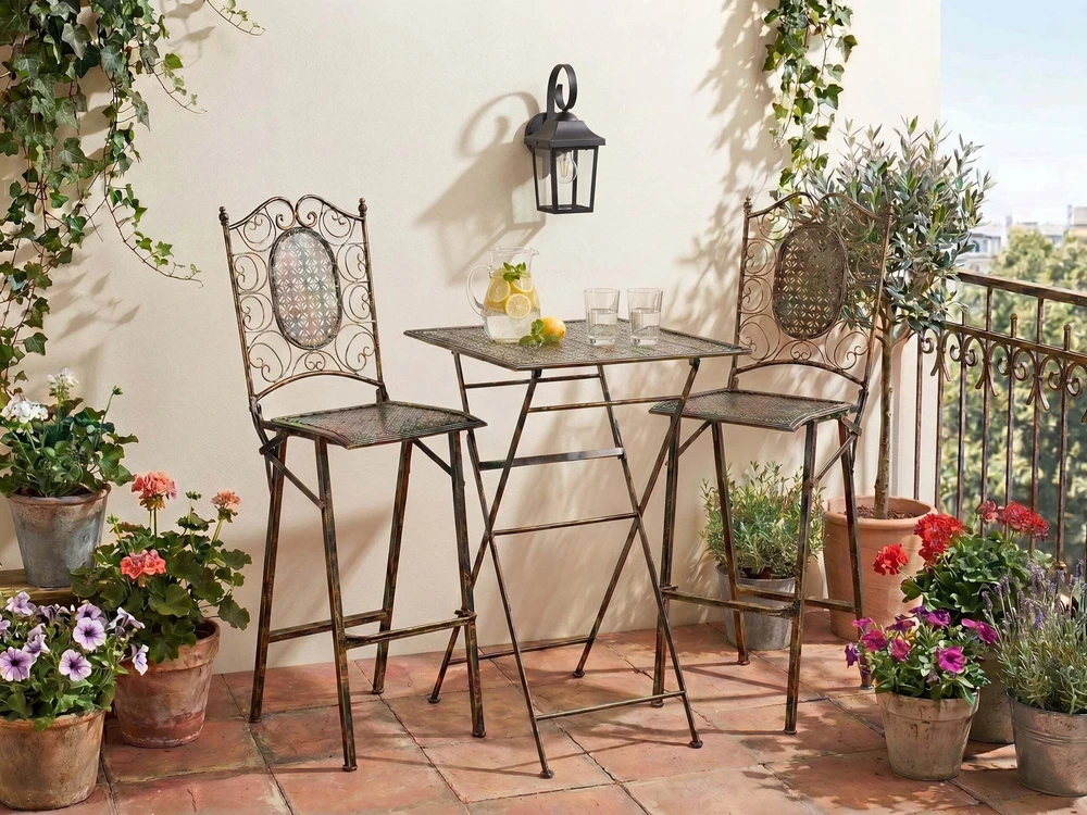 Beliani Sodo baro stalas BORMIO 60 cm 60 cm Metalinis Juodas