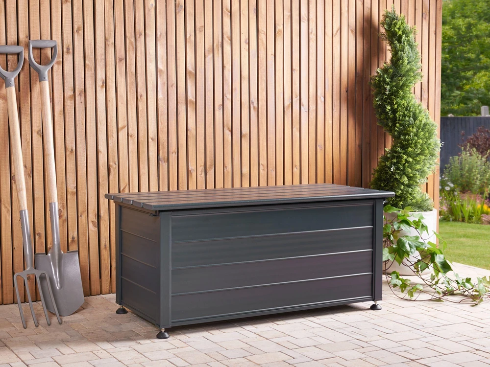 Beliani Sodo dėžė CAMPALTO 113 cm 50 cm tamsiai pilka