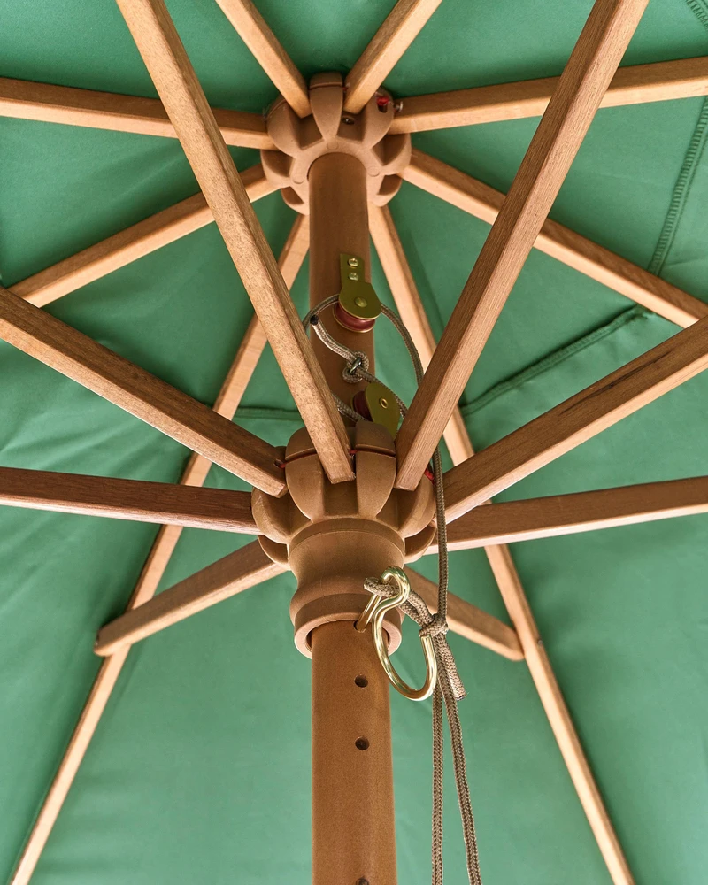 Beliani Sodo skėtis 270 cm TOSCANA žalias