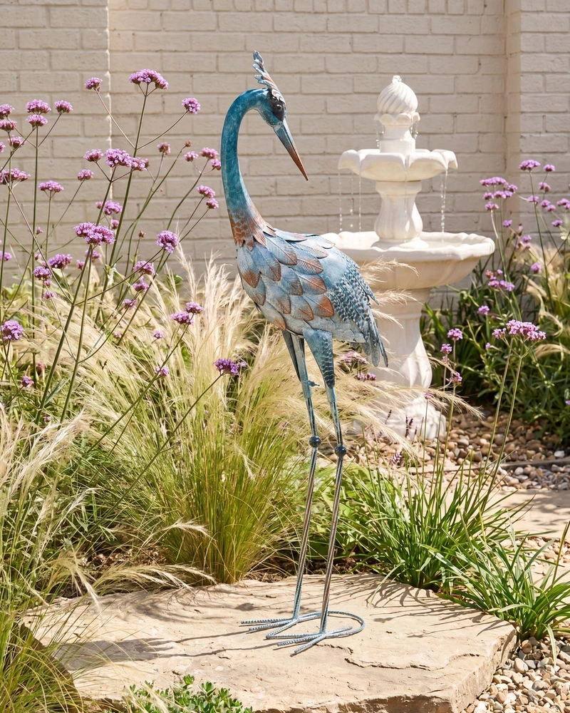 Beliani Sodo skulptūra AKLAN gervė mėlyna