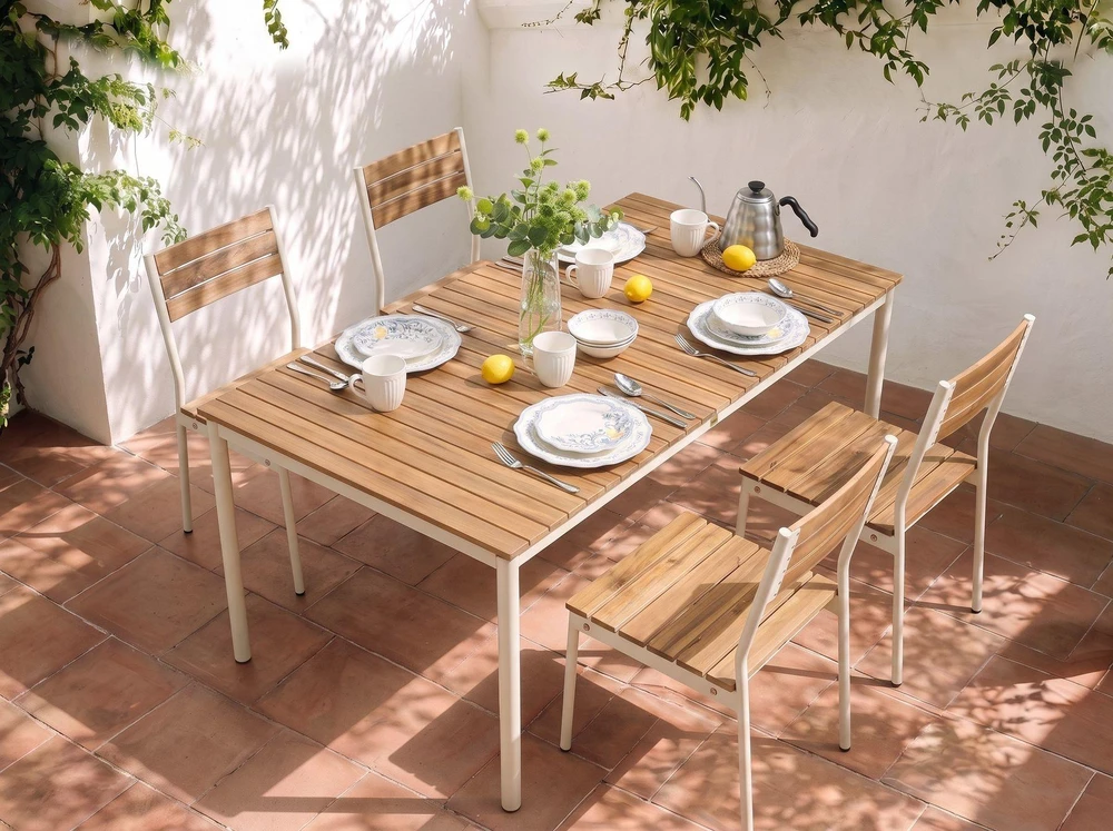 Beliani Sodo stalas 6 žmonėms CORRICELLA 180 × 90 cm, akacijos mediena, rudas