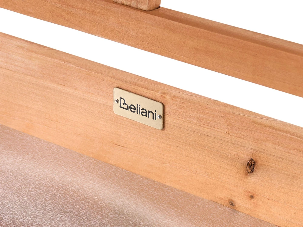 Beliani Sodo stalas MELDOLA eglės mediena 149 cm 113 cm šviesiai rudas