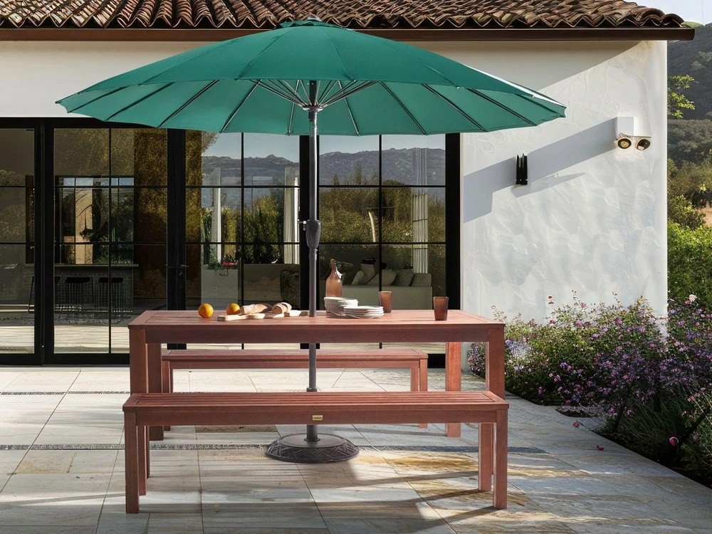 Beliani Sodo stalas TUSCANIA 180 cm 100 cm, eukalipto mediena, tamsiai rudas