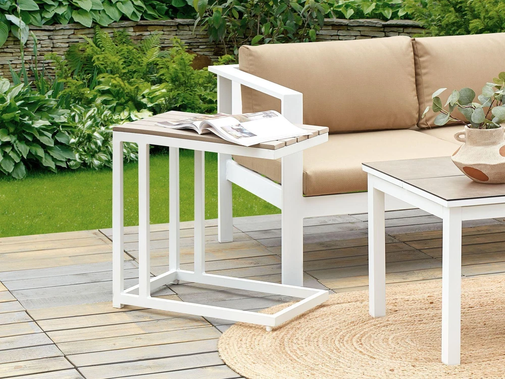 Beliani Sodo staliukas MESSINA 60 cm 35 cm baltas
