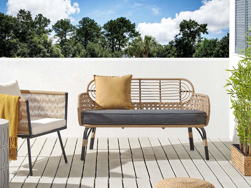Sofa Beliani Sodo suoliukas su pagalve PRATELLO 122 cm, technorotangas, natūrali spalva