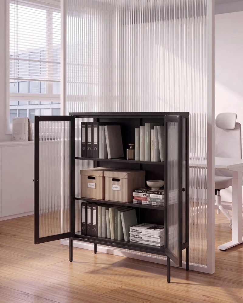 Beliani Spintelė su stiklinėmis durelėmis LERRYN Metal 90 cm juoda