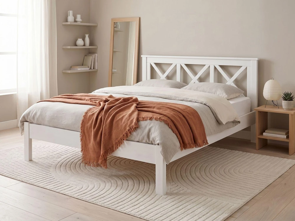 Beliani TANNNAY pušies medienos lova 160 x 200 cm balta