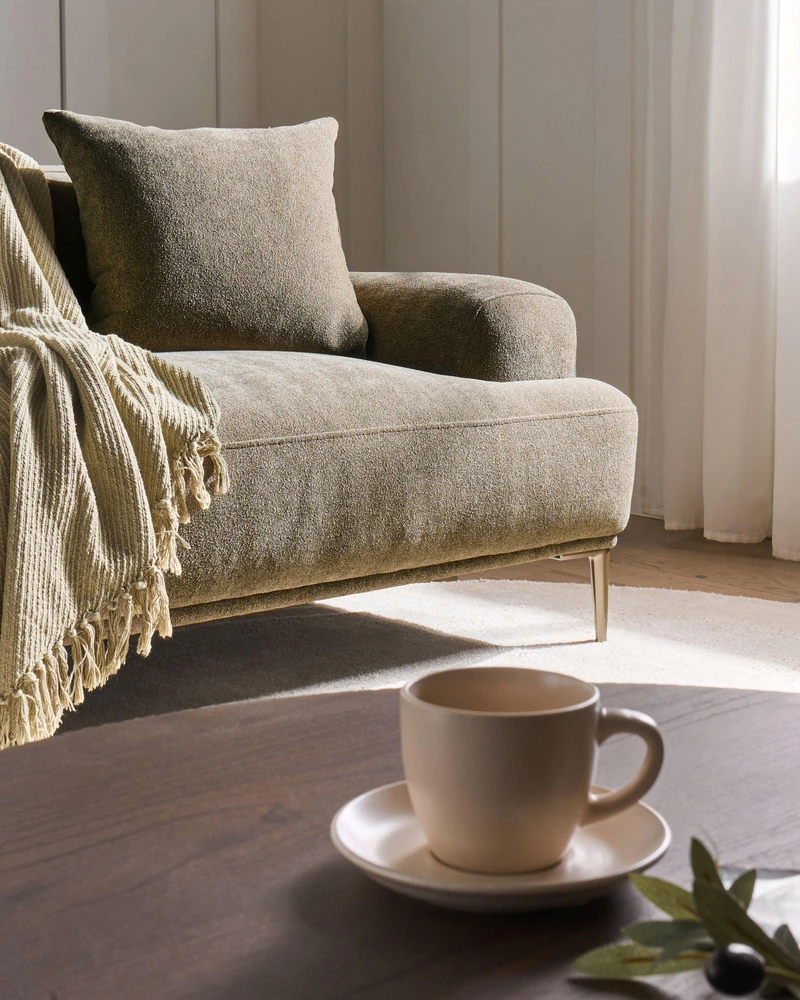 Beliani Trijų vietų sofa MATILA, šviesiai ruda